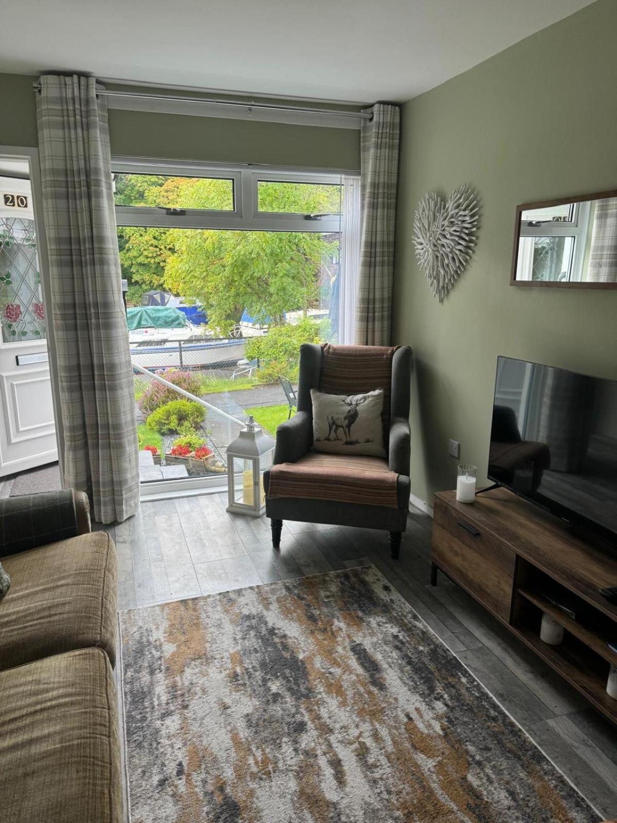 Loch Lomond Riverside Apartments B 巴洛赫 外观 照片